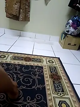 Snapshot of MrRight90 chatting on December 1, 2025, 4:52 pm MrRight90 online show from December 1, 2025, 4:52 pm