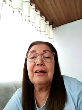 Snapshot of Vicky_Rosse chatting on May 13, 2026, 6:48 pm Vicky Rosse online show from May 13, 2026, 6:48 pm