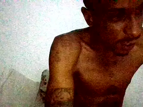 Snapshot of mellow_smoke chatting on May 4, 2026, 5:44 am mellow smoke online show from May 4, 2026, 5:44 am