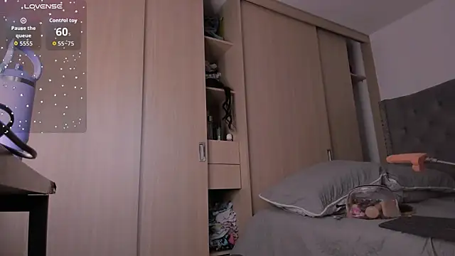 sussan dream1 online show from April 10, 2026, 9:33 pm