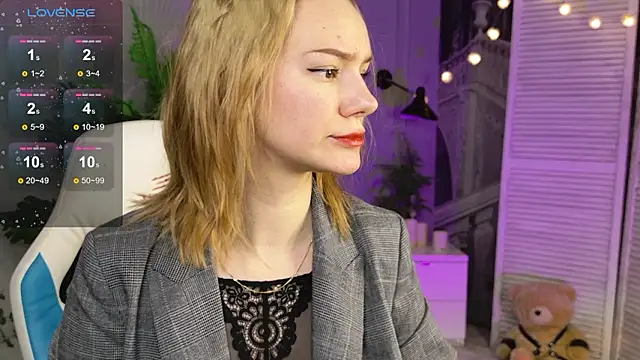 Snapshot of Ramona___ chatting on February 8, 2026, 6:11 am Ramona online show from February 8, 2026, 6:11 am