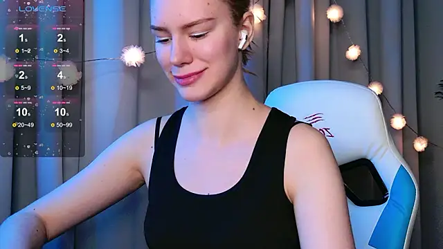 Snapshot of Ramona___ chatting on February 3, 2026, 6:40 am Ramona online show from February 3, 2026, 6:40 am