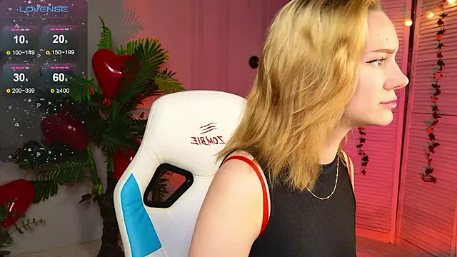 Snapshot of Ramona___ chatting on February 9, 2026, 6:22 am Ramona online show from February 9, 2026, 6:22 am