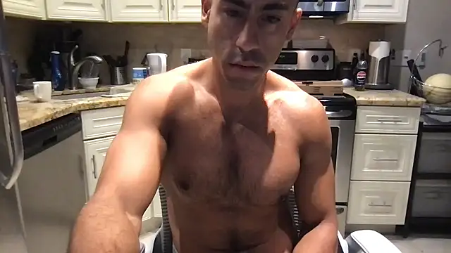 BigGuyMuscle online show from September 20, 2025, 2:55 pm