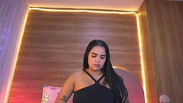 alexaa walker online show from April 4, 2026, 11:50 am