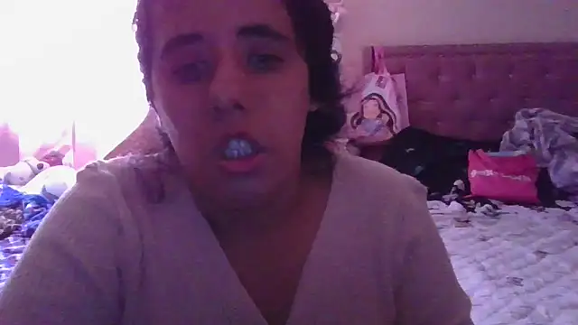 Snapshot of annarose19 chatting on February 13, 2026, 7:36 pm annarose19 online show from February 13, 2026, 7:36 pm