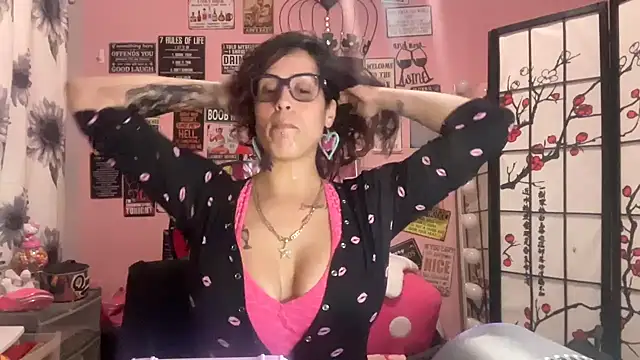 latinacubana online show from February 14, 2025, 7:59 am