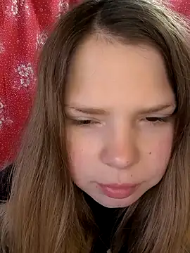 Zuli Kiska online show from April 6, 2026, 5:41 am