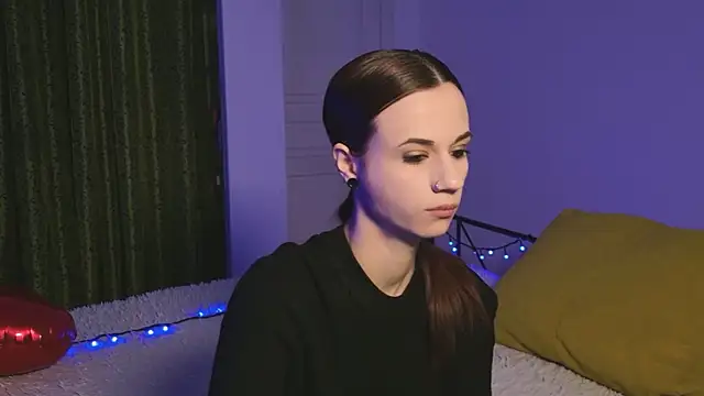 Snapshot of ItsAlisia chatting on February 16, 2026, 6:45 am ItsAlisia online show from February 16, 2026, 6:45 am