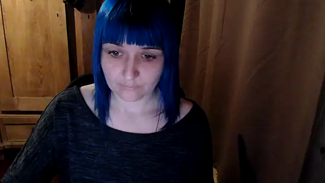 beauty-of-pain online show from November 3, 2025, 3:04 pm