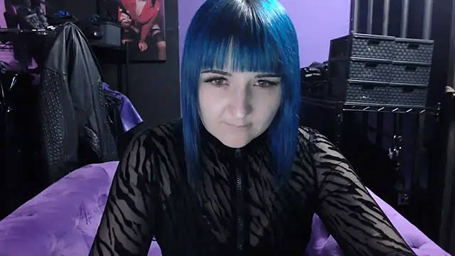 beauty-of-pain online show from November 15, 2025, 8:02 pm