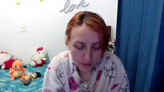 kittykalor09 online show from January 12, 2025, 10:54 pm