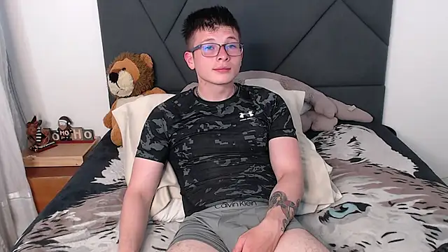 MathewCollin online show from January 23, 2025, 9:18 pm