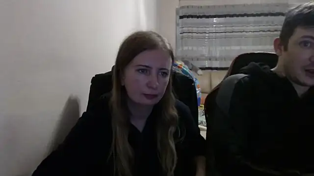 Snapshot of PeterAndJen chatting on October 12, 2025, 6:20 pm PeterAndJen online show from October 12, 2025, 6:20 pm