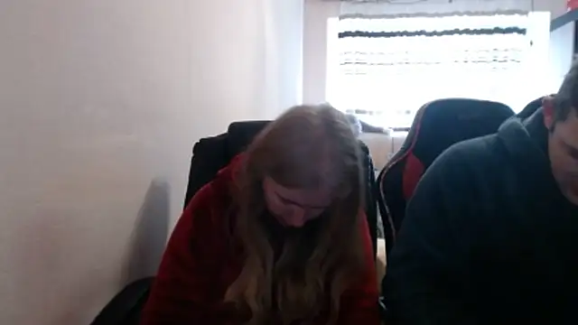 PeterAndJen online show from February 21, 2026, 6:48 am