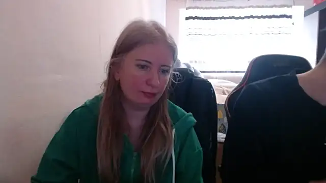 PeterAndJen online show from March 23, 2026, 6:57 am