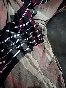 Lover choice online show from October 14, 2025, 4:51 pm