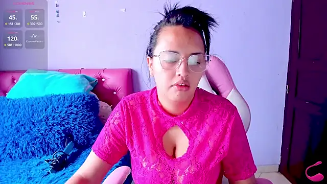 crissn0707 online show from September 18, 2025, 12:30 pm