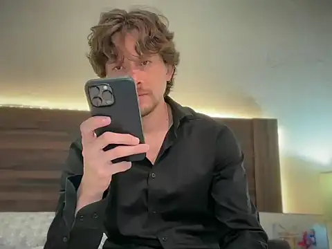 Snapshot of mcklister_kinky_feets chatting on February 28, 2026, 6:29 pm mcklister kinky feets online show from February 28, 2026, 6:29 pm