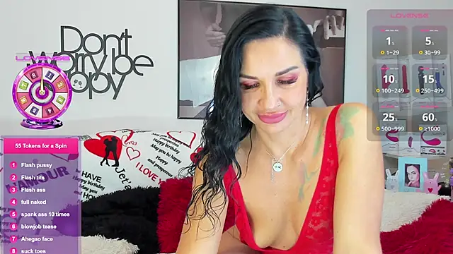 Tara Bloss online show from March 11, 2025, 3:04 am