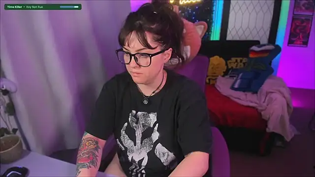JennKenobi online show from May 21, 2026, 2:25 pm