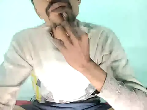 PrabV0319 online show from December 21, 2025, 4:19 pm