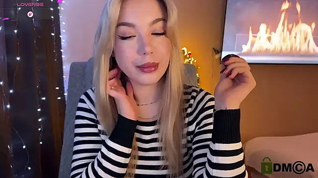 Snapshot of ariashaa chatting on January 8, 2026, 2:01 pm ariashaa online show from January 8, 2026, 2:01 pm