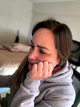 Snapshot of misslulipop chatting on September 25, 2025, 9:32 pm misslulipop online show from September 25, 2025, 9:32 pm