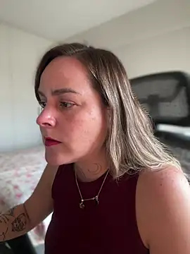 Snapshot of misslulipop chatting on March 20, 2025, 10:29 pm misslulipop online show from March 20, 2025, 10:29 pm