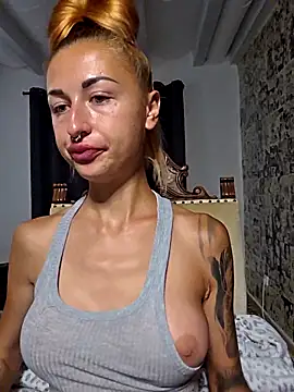 kylie blck online show from October 6, 2025, 3:51 am