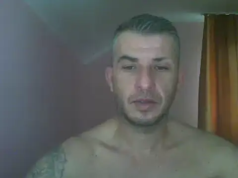 Snapshot of _marrrio chatting on December 6, 2024, 10:21 am marrrio online show from December 6, 2024, 10:21 am