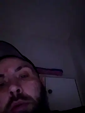 Dnbigo89 online show from February 21, 2025, 1:33 pm