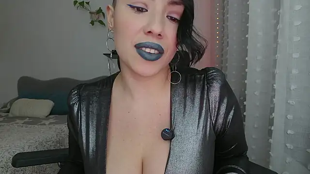 diosa cadenas online show from February 15, 2026, 8:08 pm