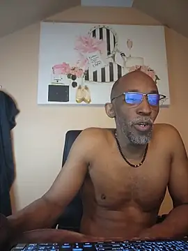 Snapshot of Lonelynudist59 chatting on June 4, 2026, 12:54 pm Lonelynudist59 online show from June 4, 2026, 12:54 pm