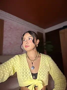 Ambar pe  online show from July 28, 2026, 1:46 am