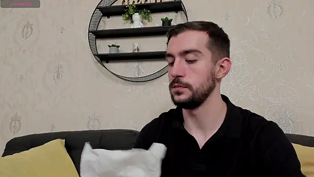 Snapshot of Dylan_Best chatting on February 28, 2026, 1:16 am Dylan Best online show from February 28, 2026, 1:16 am