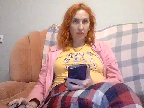 Snapshot of MssAngela chatting on October 23, 2025, 6:06 pm MssAngela online show from October 23, 2025, 6:06 pm