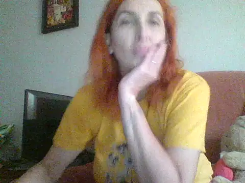 Snapshot of MssAngela chatting on October 24, 2025, 7:40 am MssAngela online show from October 24, 2025, 7:40 am