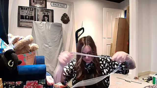 Snapshot of short_sweetpea chatting on February 2, 2026, 3:22 pm short sweetpea online show from February 2, 2026, 3:22 pm