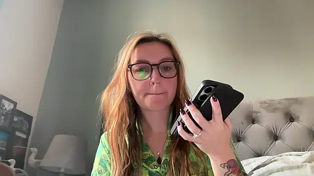 short sweetpea online show from October 13, 2025, 9:22 am