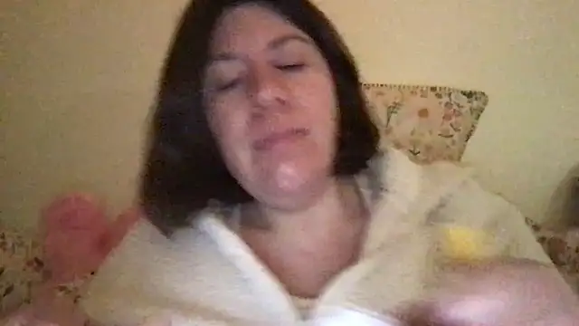 HYPHYtype online show from December 18, 2025, 8:52 am