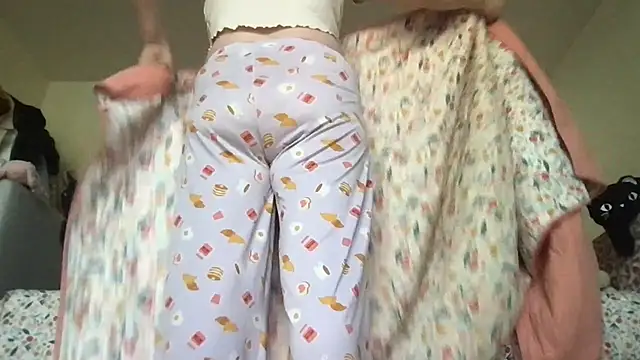 HYPHYtype online show from February 6, 2026, 10:28 pm