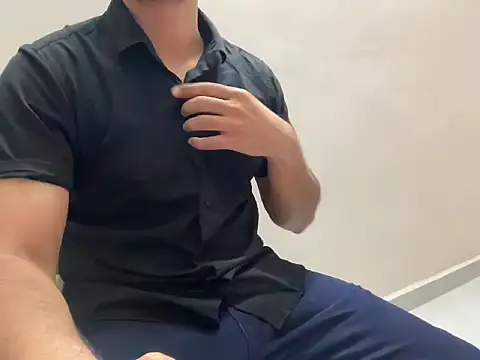 Arjun78877 online show from October 12, 2025, 6:42 pm