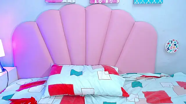 TehaniBrown online show from December 11, 2024, 12:33 am