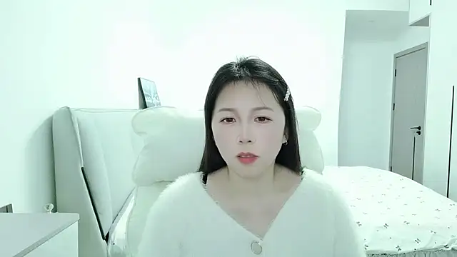 Sunset glow online show from November 14, 2025, 3:32 am