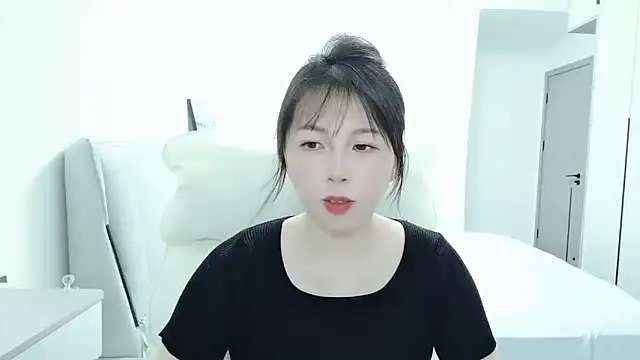 Sunset glow online show from October 10, 2025, 7:31 am