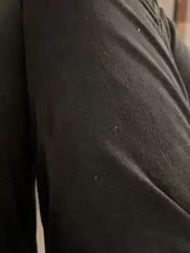 petuletra online show from March 7, 2026, 10:04 pm