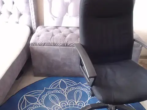 ebonybbwcouples online show from October 30, 2025, 6:34 am