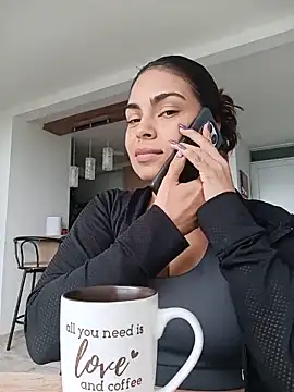 Snapshot of Ivanna2 chatting on May 22, 2026, 3:54 pm Ivanna2 online show from May 22, 2026, 3:54 pm