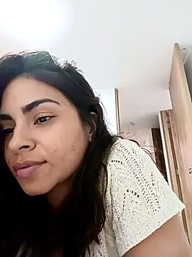 Snapshot of Ivanna2 chatting on May 3, 2026, 1:00 am Ivanna2 online show from May 3, 2026, 1:00 am
